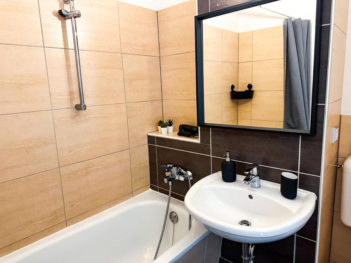 Modernes Apartment Naehe Chemnitz Wifi Netflix Neukirchen  Exteriér fotografie
